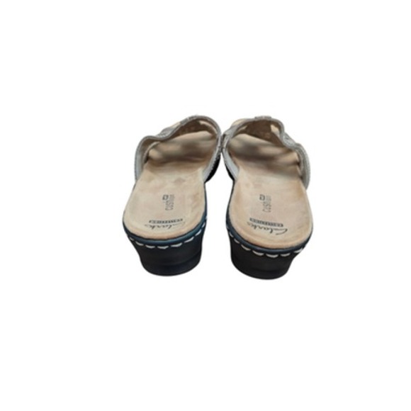 Clarks Collection Sandals Womens Size 7N Gray Soft Cushion Floral Comfort Slides - Picture 6 of 9